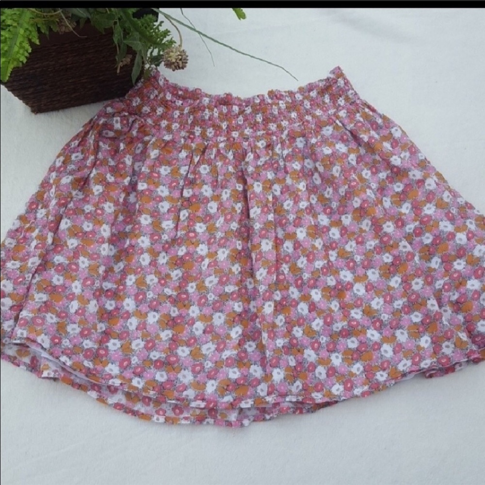 Old navy floral skirt